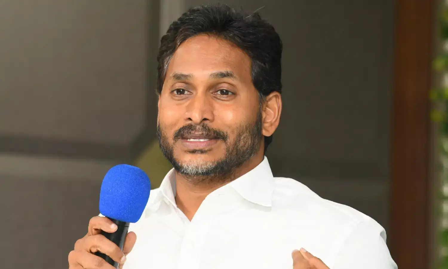 Jagan accuses AP police of political harassment, calls for new ZPTC polls in Pulivendula, Ontimitta