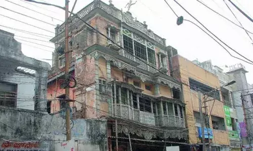 Hyderabad: GHMC identifies 685 dilapidated structures; 327 repaired so far