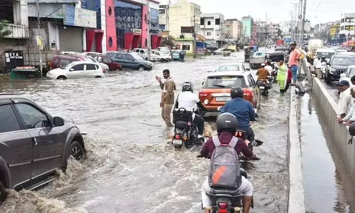 Rajendranagar records highest of 52.3 mm, Heavy rains lash Hyderabad Rajendranagar records highest of 52.3 mm, Heavy rains lash Hyderabad