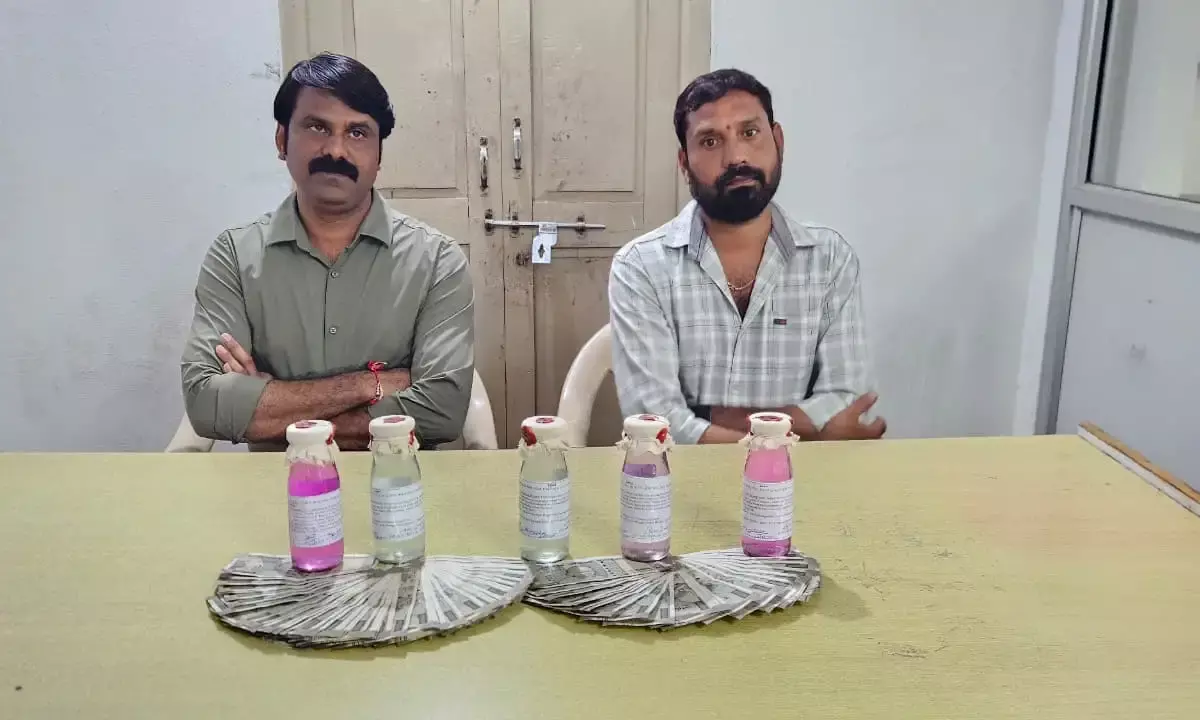 Vanasthalipuram sub-registrar demands Rs 1 lakh bribe, arrested