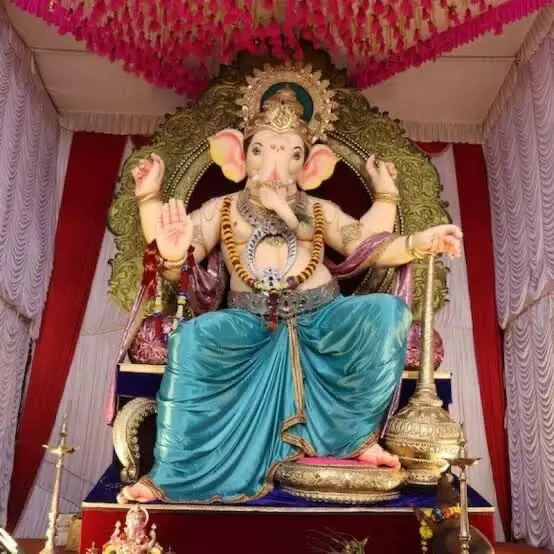 Telangana to provide free electricity to Ganesh, Durga pandals during Navaratri Telangana to provide free electricity to Ganesh, Durga pandals during Navaratri
