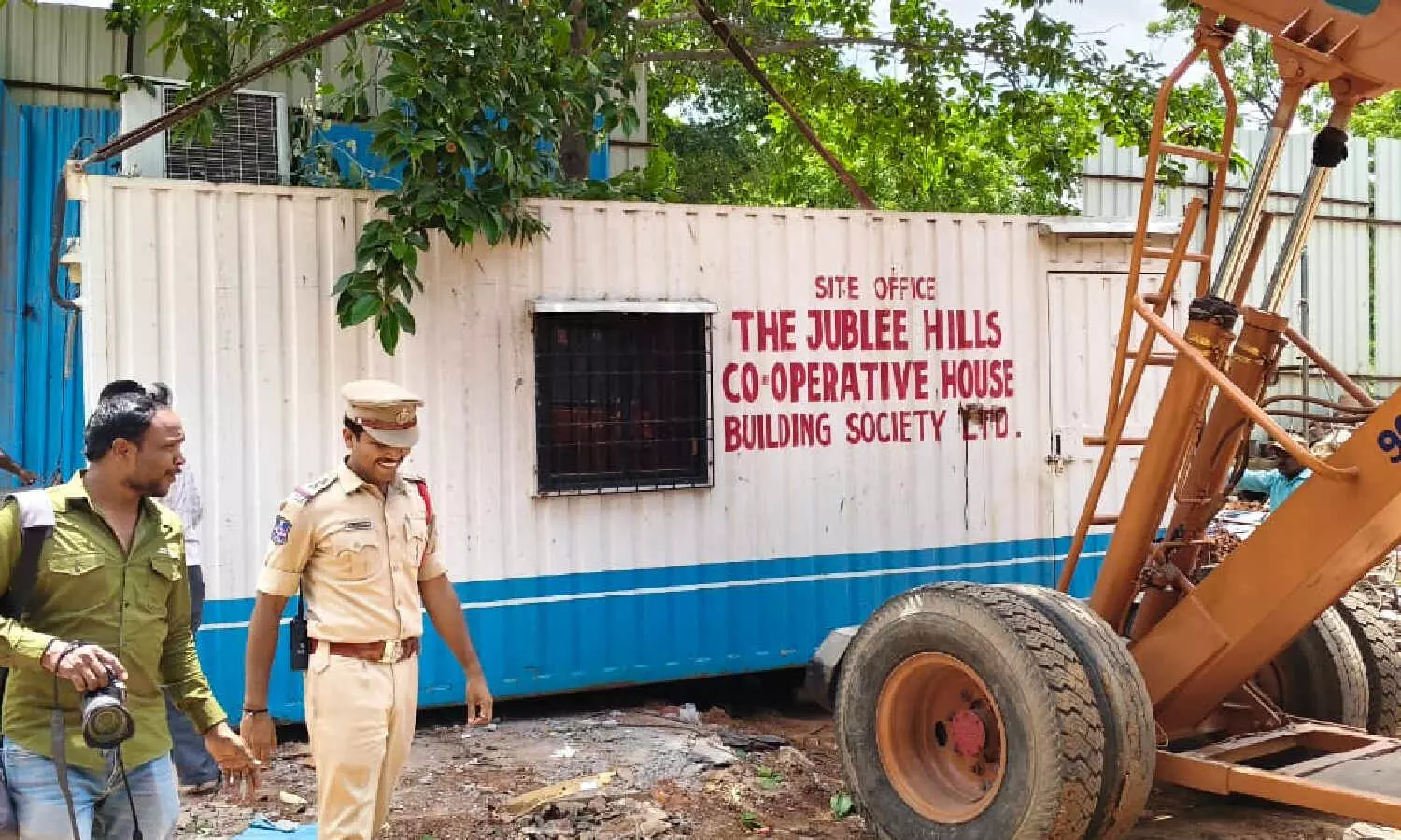 Supreme Court backs HYDRAA, orders return of Rs 50 Cr Jubilee Hills plot Supreme Court backs HYDRAA, orders return of Rs 50 Cr Jubilee Hills plot