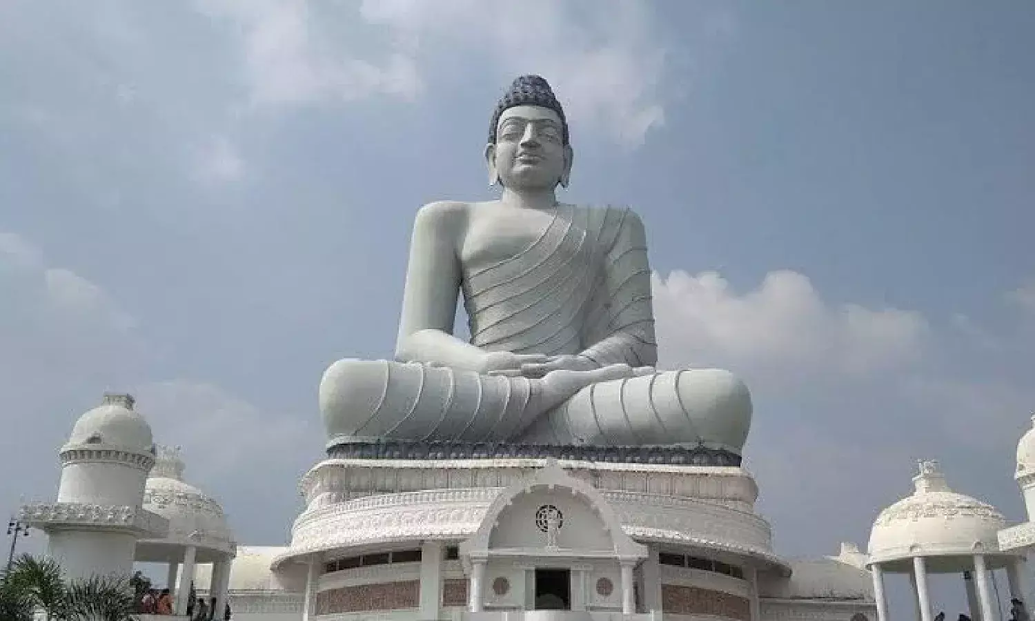 CM Naidu approves SPV to transform Amaravati; CRDA sanctions tenders for building roads spanning 53.68 km