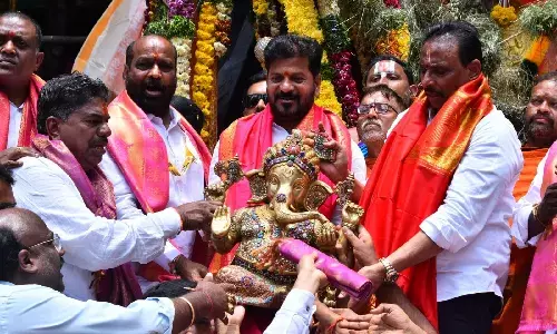 Khairatabad Bada Ganesh: CM Revanth performs puja before Saturday immersion