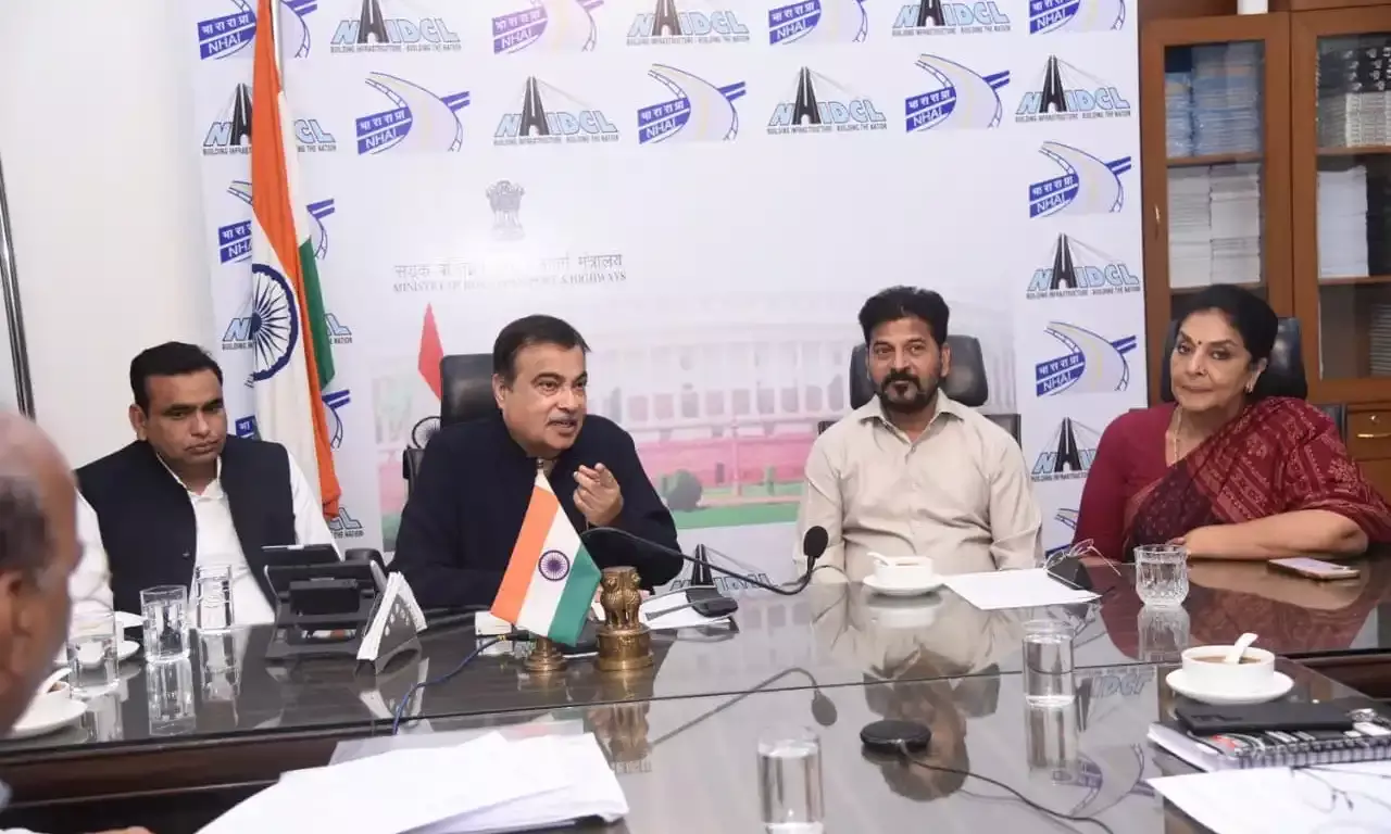 Greenfield corridor from Bharat Future City to Amaravati: CM Revanth urges Gadkari to speed up approvals