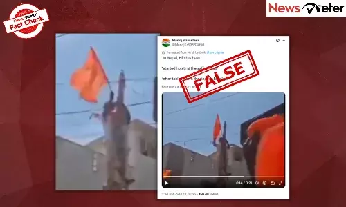 Fact Check: Nepal Hindus take down āMuslim flagsā, hoist saffron flags? No, video is from Karnataka Fact Check: Nepal Hindus take down āMuslim flagsā, hoist saffron flags? No, video is from Karnataka