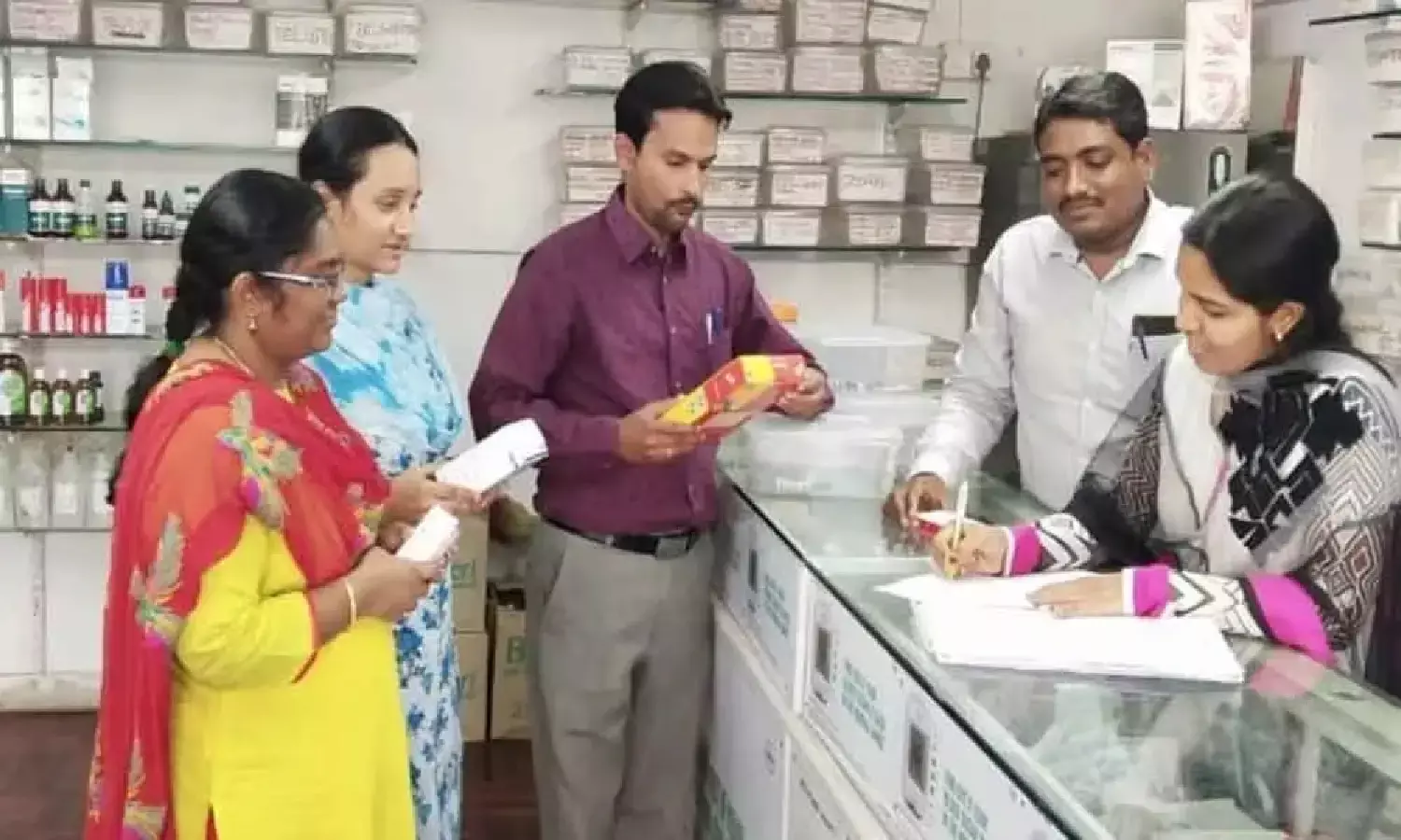 Hyderabad: Fake doctor’s clinic raided at Nagaram; medicines worth Rs 50000 seized