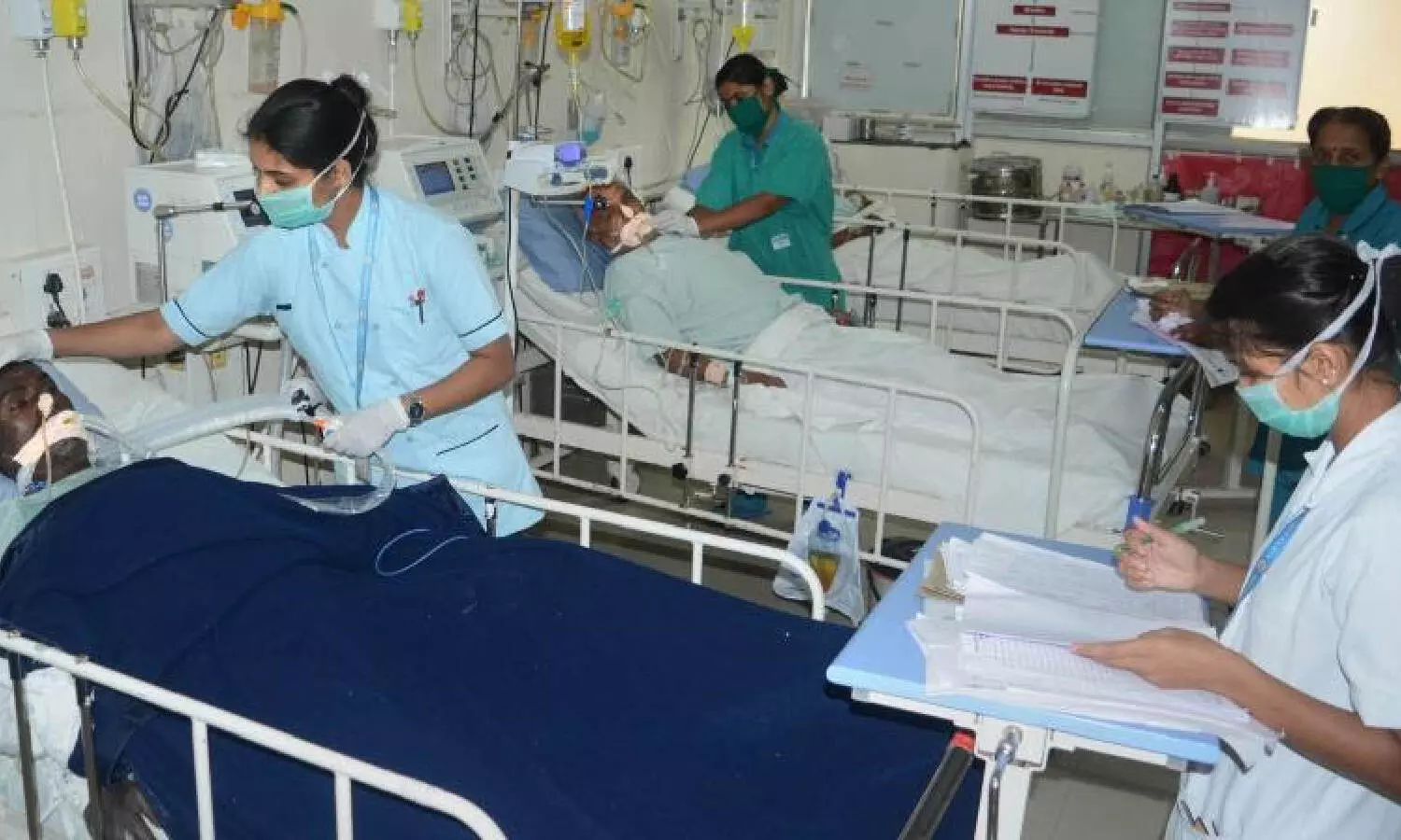 Telangana private hospitals resume Aarogyasri services after `successful talks’ with govt Telangana private hospitals resume Aarogyasri services after `successful talks’ with govt