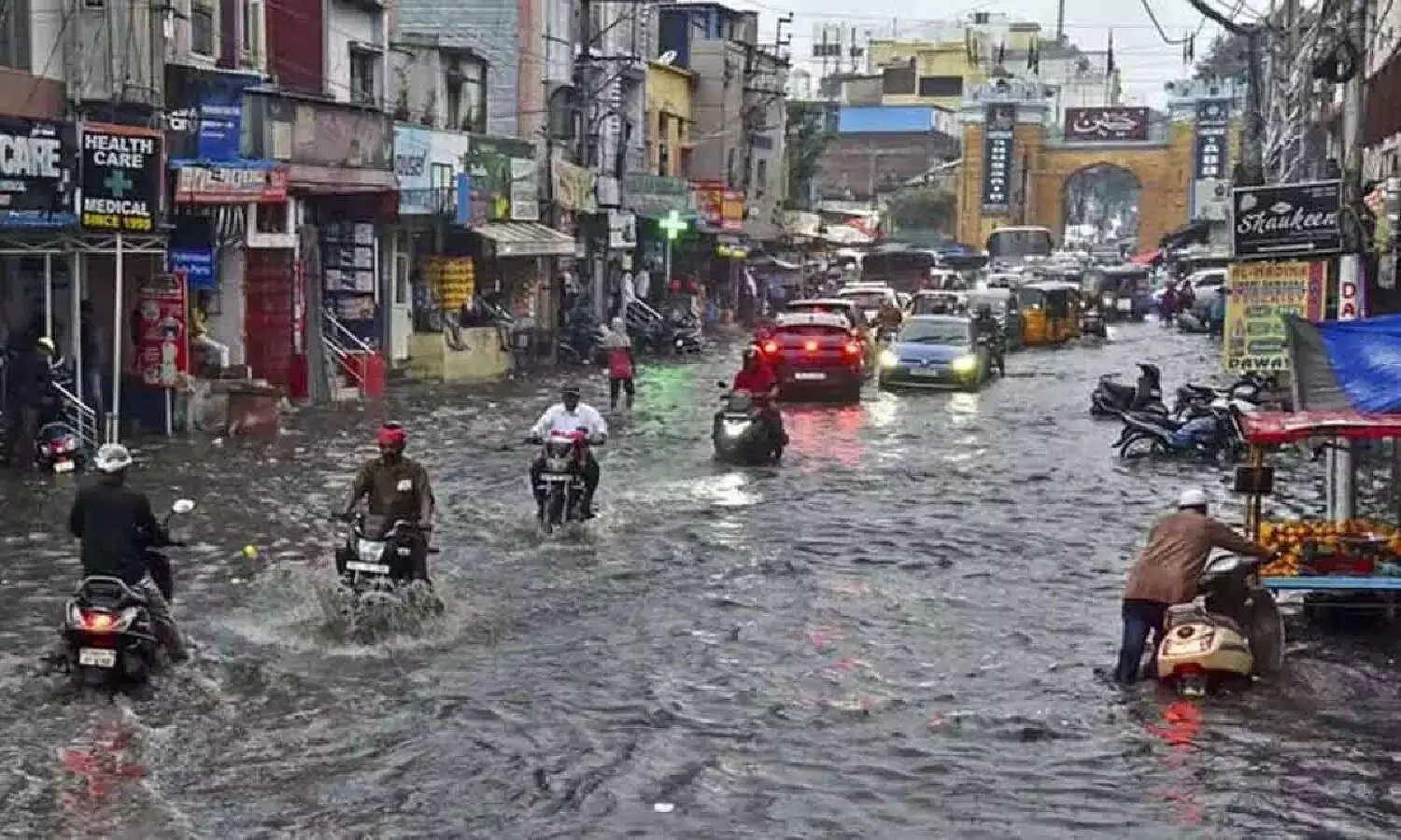Hyderabad: IMD forecasts more rain in city on Saturday Hyderabad: IMD forecasts more rain in city on Saturday