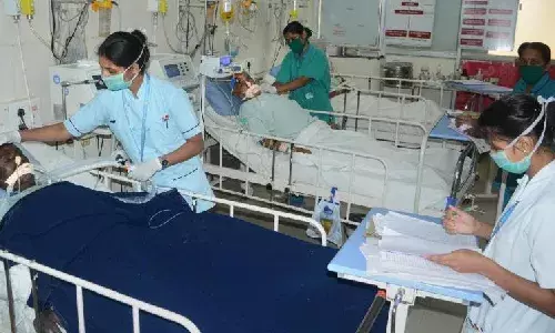 Telangana private hospitals resume Aarogyasri services after `successful talksā with govt