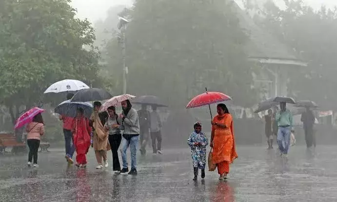 IMD forecasts heavy rains, thunderstorms in Andhra Pradesh for next 4 days