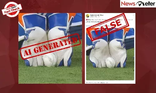 Fact Check: India-Pak match ā Fakhar Zaman not out as ball touches ground before catch? No, image is AI-generated