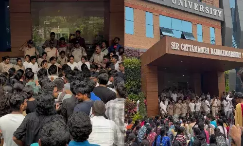 AU students protest after B.Ed studentās death linked to lack of timely oxygen support