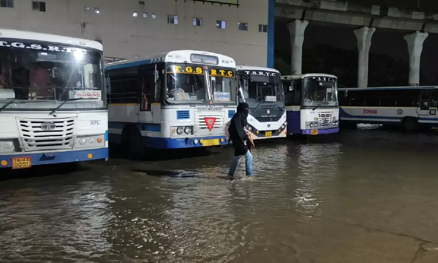 Hyderabad rains: Musi water enters MGBS; hundreds of stranded passengers rescued