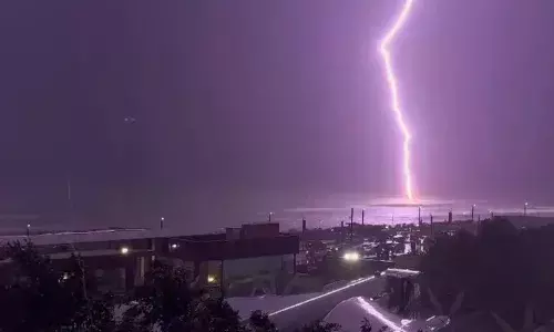 Powerful lightning measuring 120 kA strikes Vizag on Monday night