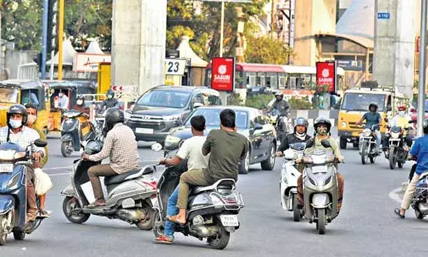 Hyderabad Police crack down on traffic violators; book 10,000 for wrong-side driving