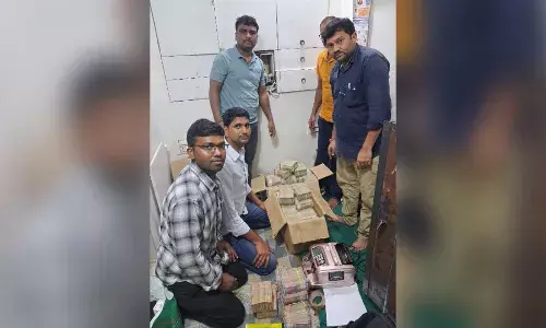 EAGLE seizes Rs 3 Cr in drug money, arrests main hawala operator linked to Nigerian cartels