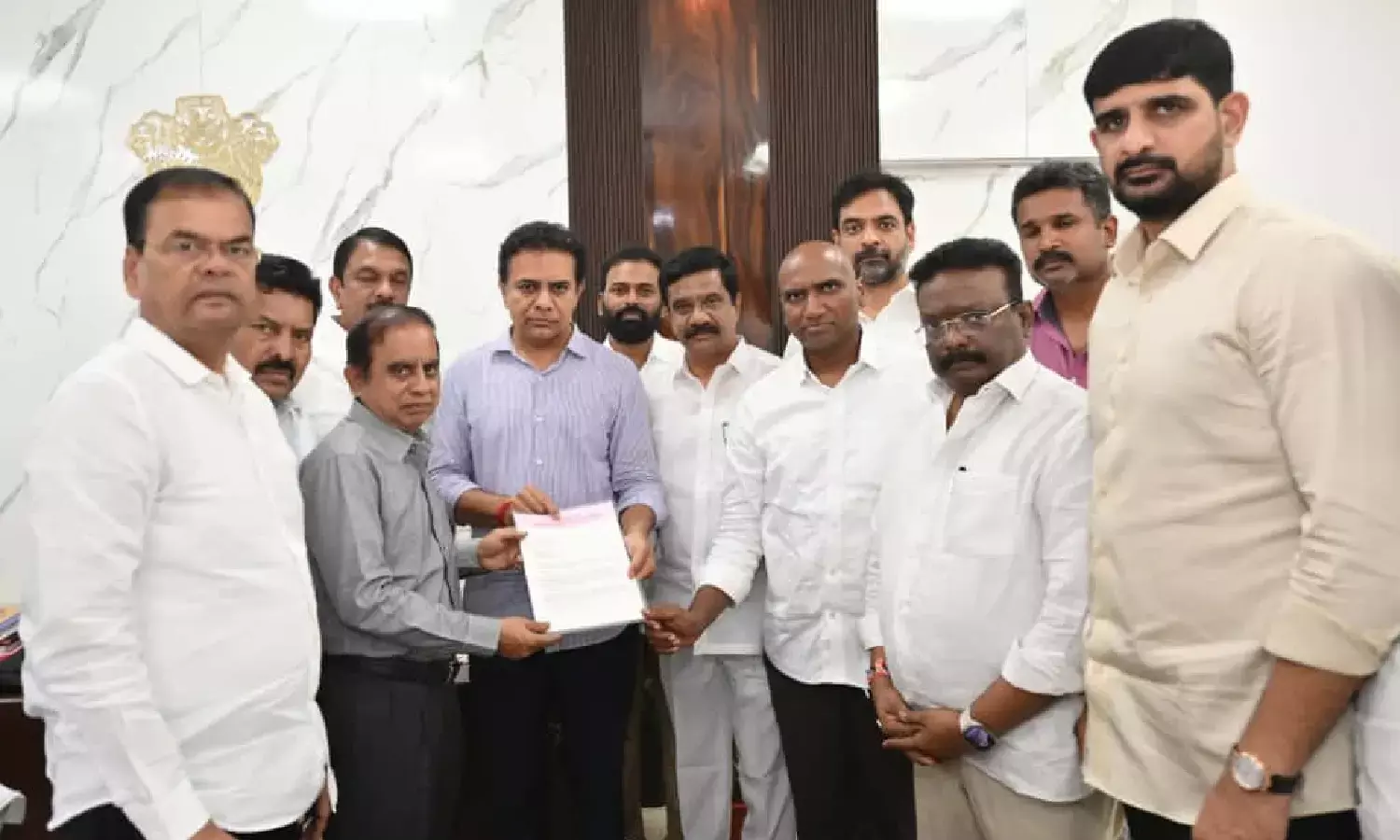 BRS flags ‘20,000 fake votes’ in Jubilee Hills; KTR says Congress misusing power