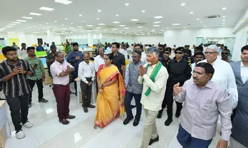 CM Naidu opens CRDA complex–first completed building in Amaravati capital region