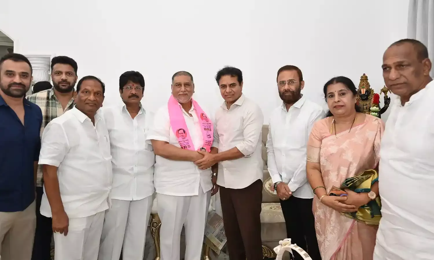 Senior Congress leader Ali Masqati, ex-TDP leader Shakeela Reddy join BRS