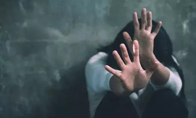 Woman raped, robbed at knifepoint on board Guntur–Charlapalli Saintragachi Express