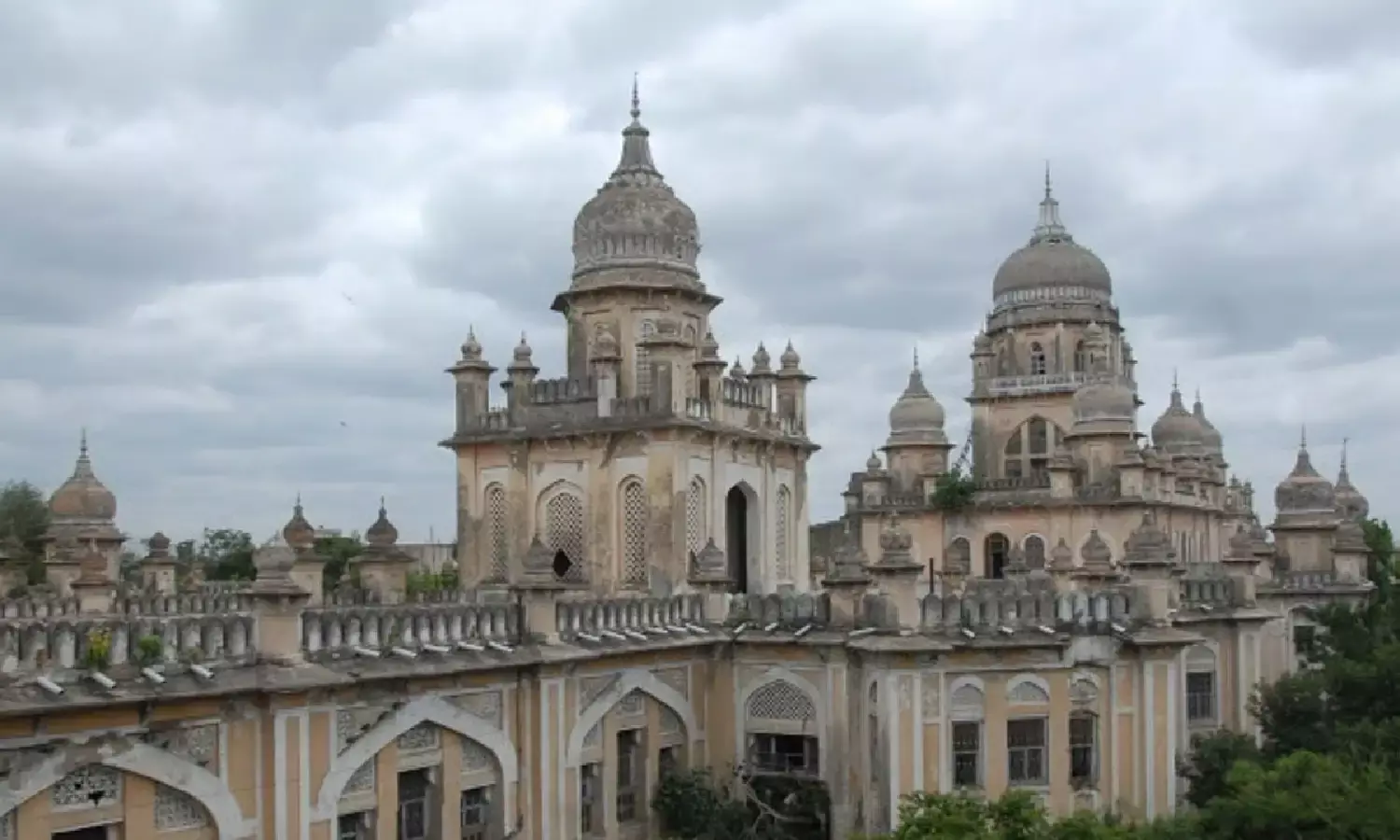 Two-year deadline set for OGH construction; focus on modern equipment, road network