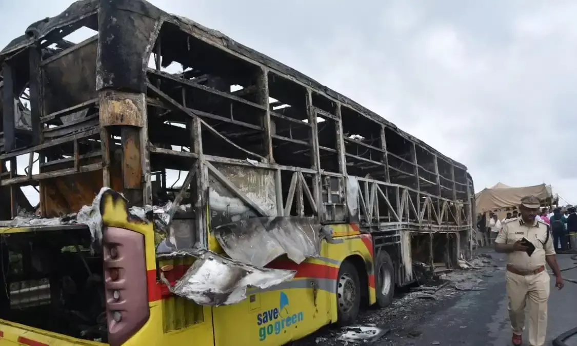 Kurnool bus fire: Telangana Minister Ponnam warns private bus operators of murder charges over negligence