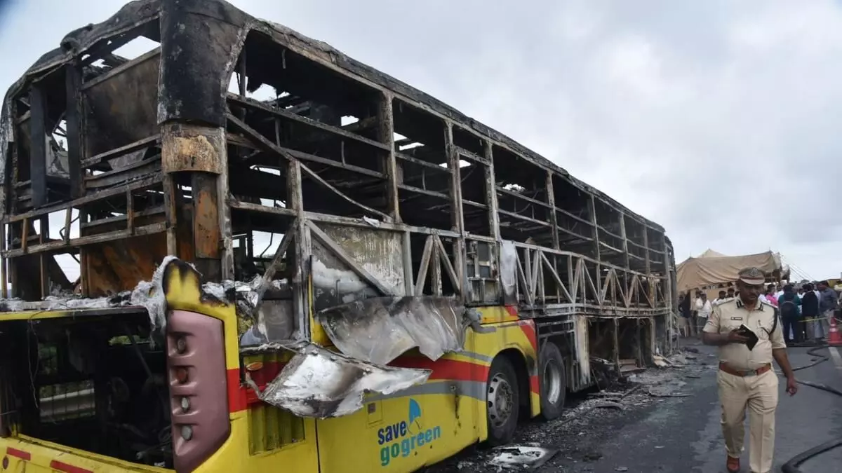 Kurnool bus fire: Telangana Minister Ponnam warns private bus operators of murder charges over negligence Kurnool bus fire: Telangana Minister Ponnam warns private bus operators of murder charges over negligence