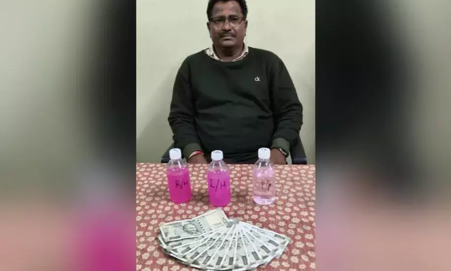 ACB catches Amberpet line inspector accepting Rs 6,000 bribe