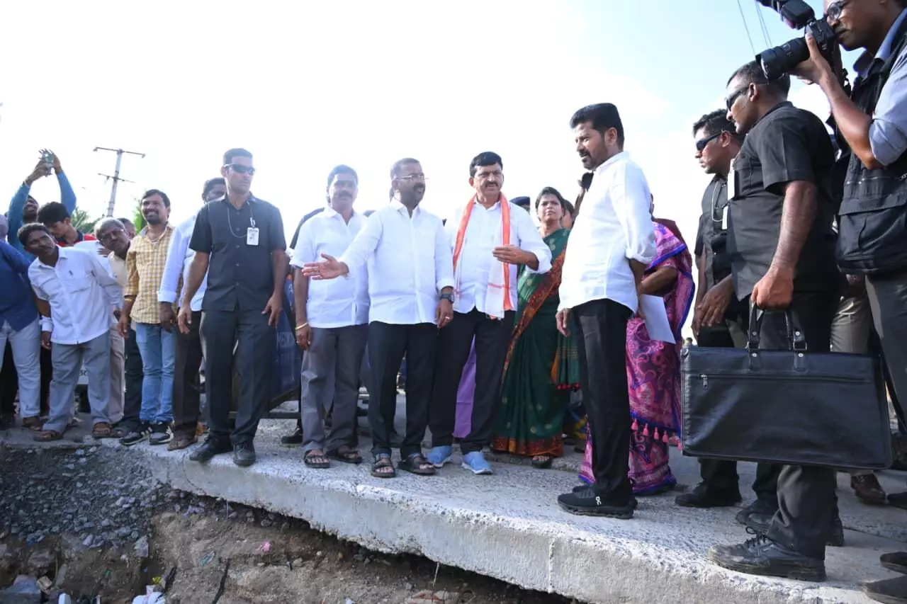 CM Revanth surveys flood-hit Warangal, Husnabad; promises Rs 5 lakh aid, Indiramma homes CM Revanth surveys flood-hit Warangal, Husnabad; promises Rs 5 lakh aid, Indiramma homes