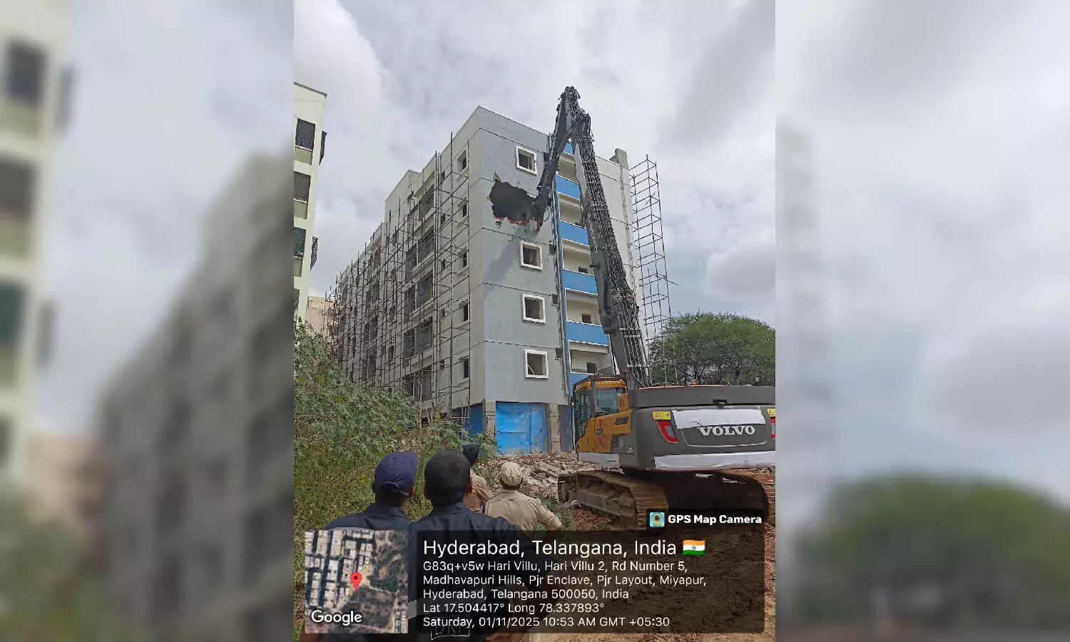 HYDRAA demolishes 5-storey illegal building in Miyapur; Fake LRS documents exposed HYDRAA demolishes 5-storey illegal building in Miyapur; Fake LRS documents exposed