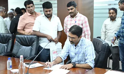 Public raises alarm over encroachments on parks and roads at HYDRAA Prajavani