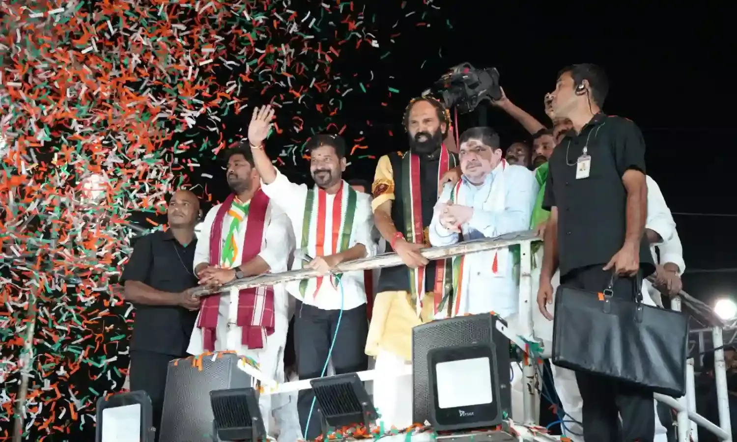 High poll promises ahead of Jubilee Hills: 4000 free houses, Free rice, welfare