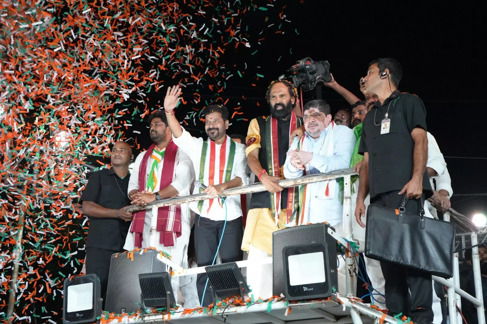 High poll promises ahead of Jubilee Hills: 4000 free houses, Free rice, welfare High poll promises ahead of Jubilee Hills: 4000 free houses, Free rice, welfare