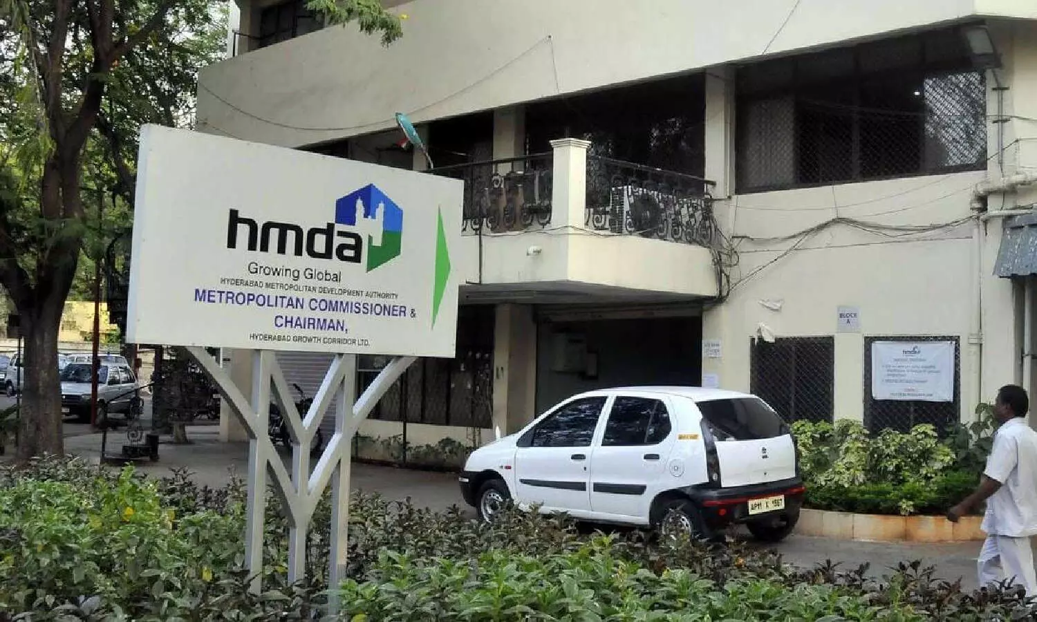 HMDA pre-bid meet for Kokapet, Moosapet plot e-auction on Nov 17