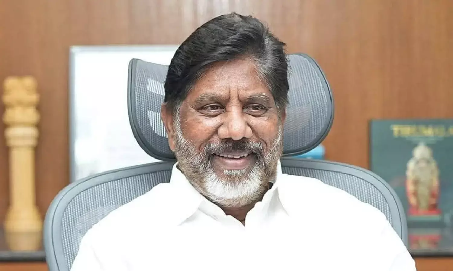 Bhatti orders depts to settle pending Rs 163 crore Telangana gurukuls, midday meal payments