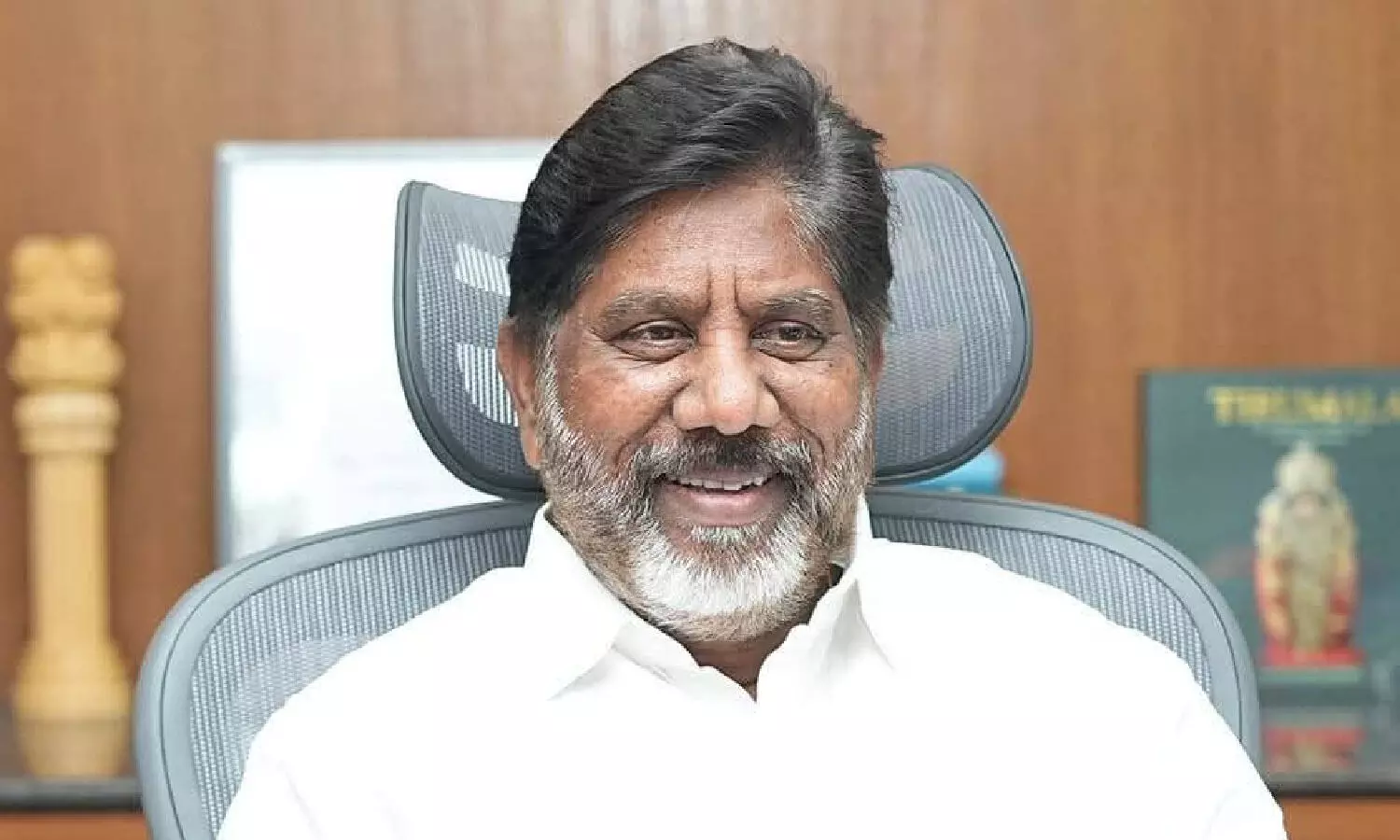 Bhatti orders depts to settle pending Rs 163 crore Telangana gurukuls, midday meal payments