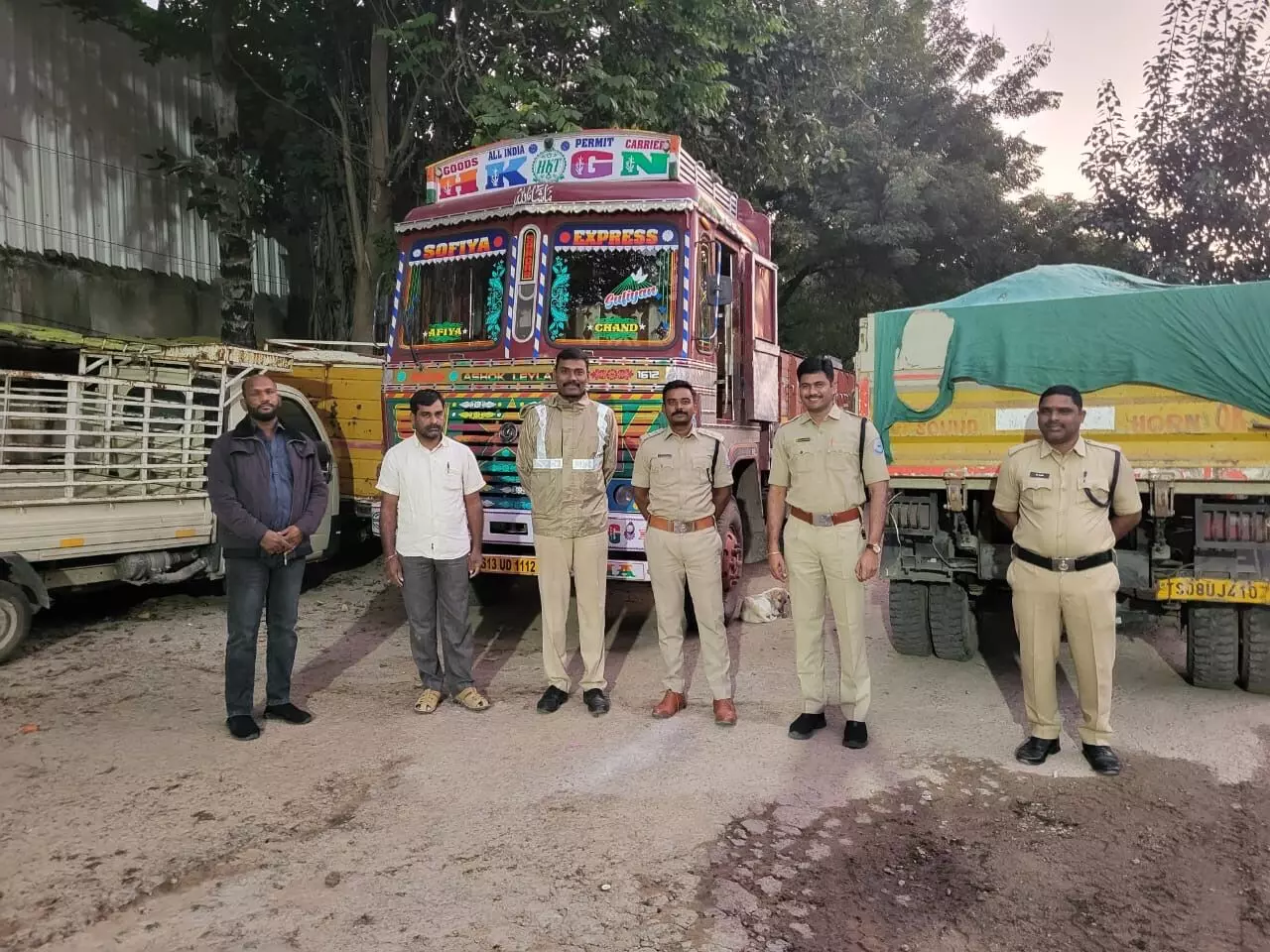 Telangana launches crackdown against interstate traffic violators; 1050 cases registered, 750 vehicles seized Telangana launches crackdown against interstate traffic violators; 1050 cases registered, 750 vehicles seized