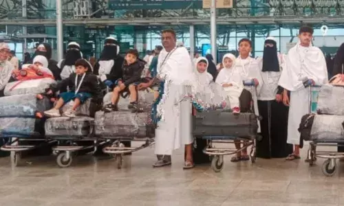 Hyderabad mourns as 18 from same family, spanning three generations, die in Medinah bus crash Hyderabad mourns as 18 from same family, spanning three generations, die in Medinah bus crash