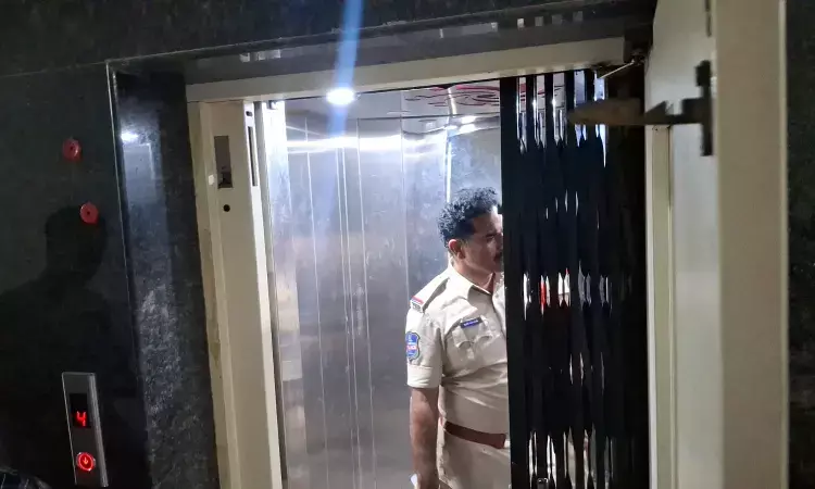 Hyderabad: Five-year-old dies after lift crashes at Keerthi Apartments in Yellareddyguda Hyderabad: Five-year-old dies after lift crashes at Keerthi Apartments in Yellareddyguda