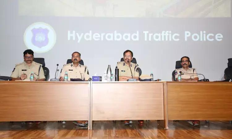 āZero tolerance for drunk drivingā: Hyderabad CP Sajjanar orders crackdown on traffic violators āZero tolerance for drunk drivingā: Hyderabad CP Sajjanar orders crackdown on traffic violators
