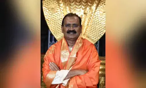 Tirumala Parakamani theft case: Former TTD chief Karunakar Reddy appears before CID
