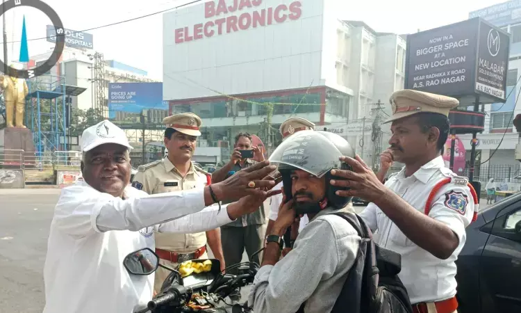 Rachakonda police engage history-sheeters as traffic volunteers at Uppal, LB Nagar and ECIL Rachakonda police engage history-sheeters as traffic volunteers at Uppal, LB Nagar and ECIL