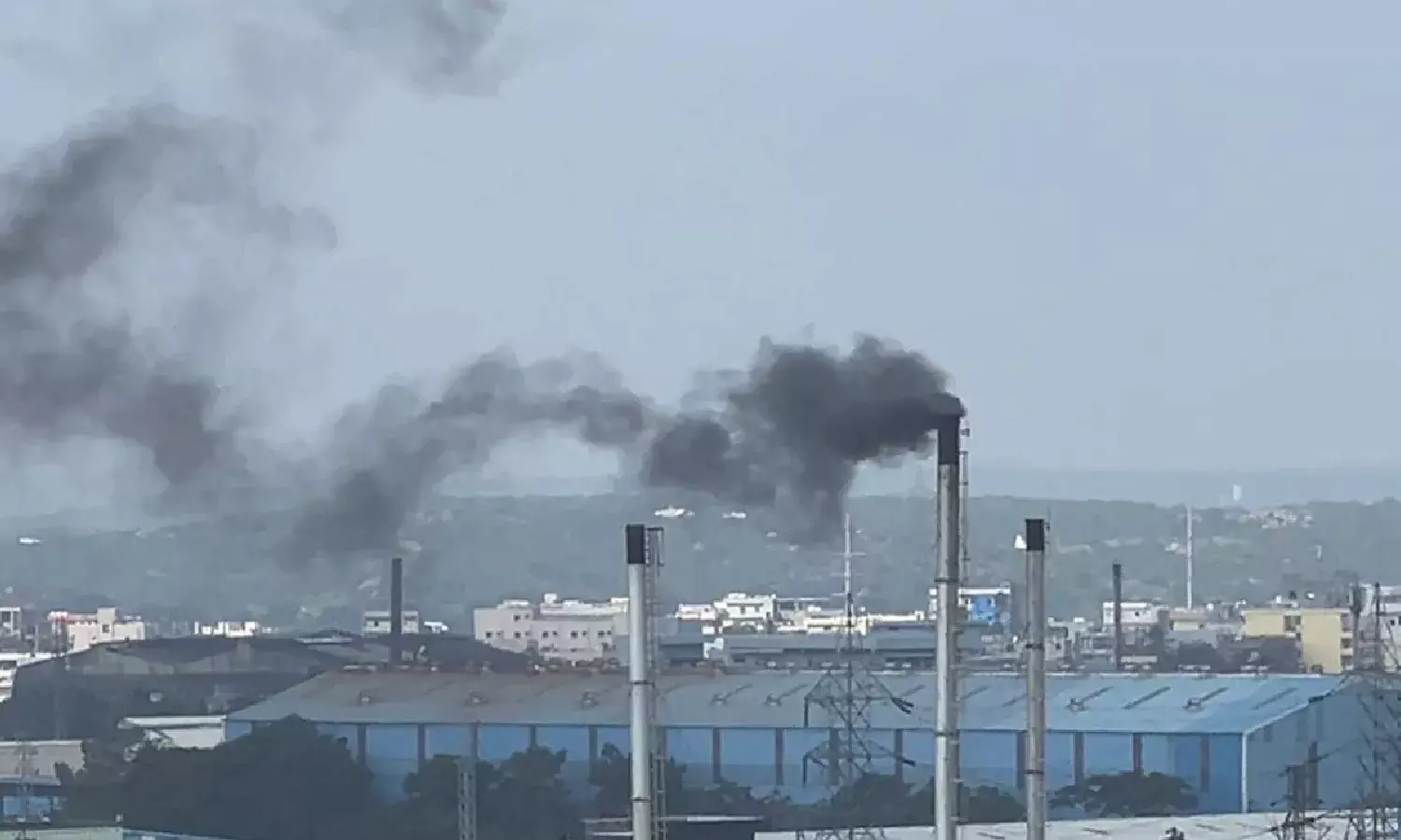 Chemical stench, contaminated water set alarm bells ringing in Bachupally; residents suffer skin and neuro problems