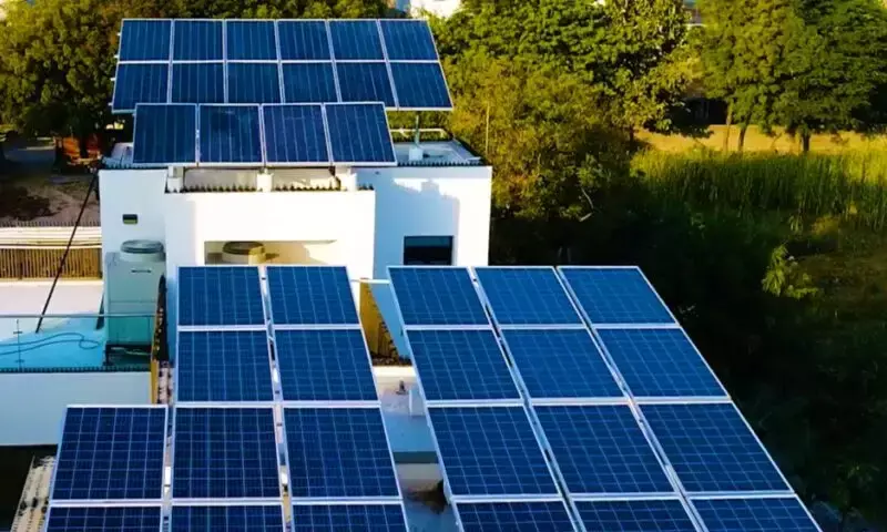 CM Naidu: Set up solar panels on 438 govt buildings to produce 150 MW of power