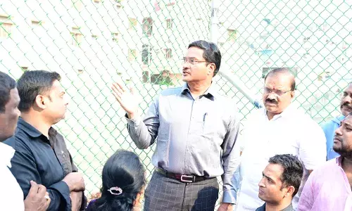 Himayatnagar sewer runoff flooding Adarshnagar basti for 30 years; HYDRAA inspects drains