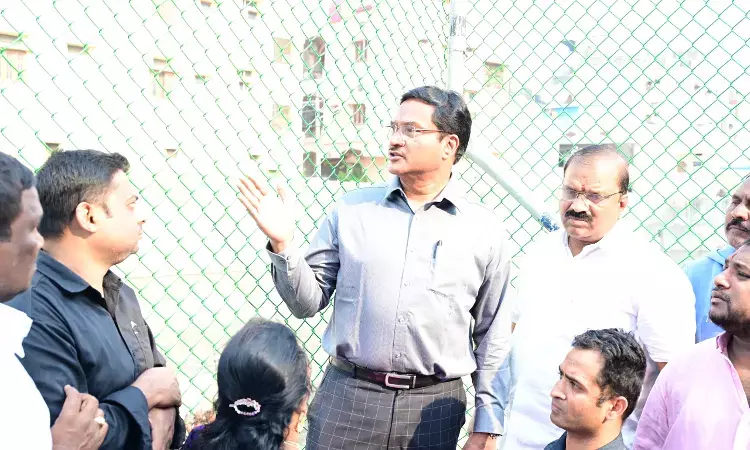 Himayatnagar sewer runoff flooding Adarshnagar basti for 30 years; HYDRAA inspects drains Himayatnagar sewer runoff flooding Adarshnagar basti for 30 years; HYDRAA inspects drains