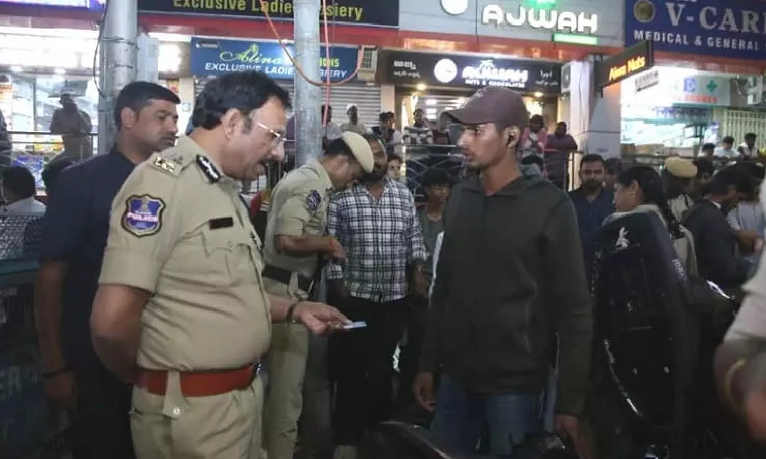 Hyderabad: Police launch ‘Operation Kavach’ against hawala networks, drug cartels; CP Sajjanar joins officers on ground Hyderabad: Police launch ‘Operation Kavach’ against hawala networks, drug cartels; CP Sajjanar joins officers on ground