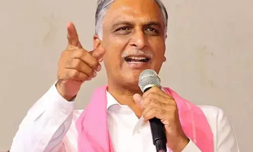 BRS MLAs defection: Harish Rao presses speaker for quick decision, flags āirregularitiesā in Assembly proceedings BRS MLAs defection: Harish Rao presses speaker for quick decision, flags āirregularitiesā in Assembly proceedings