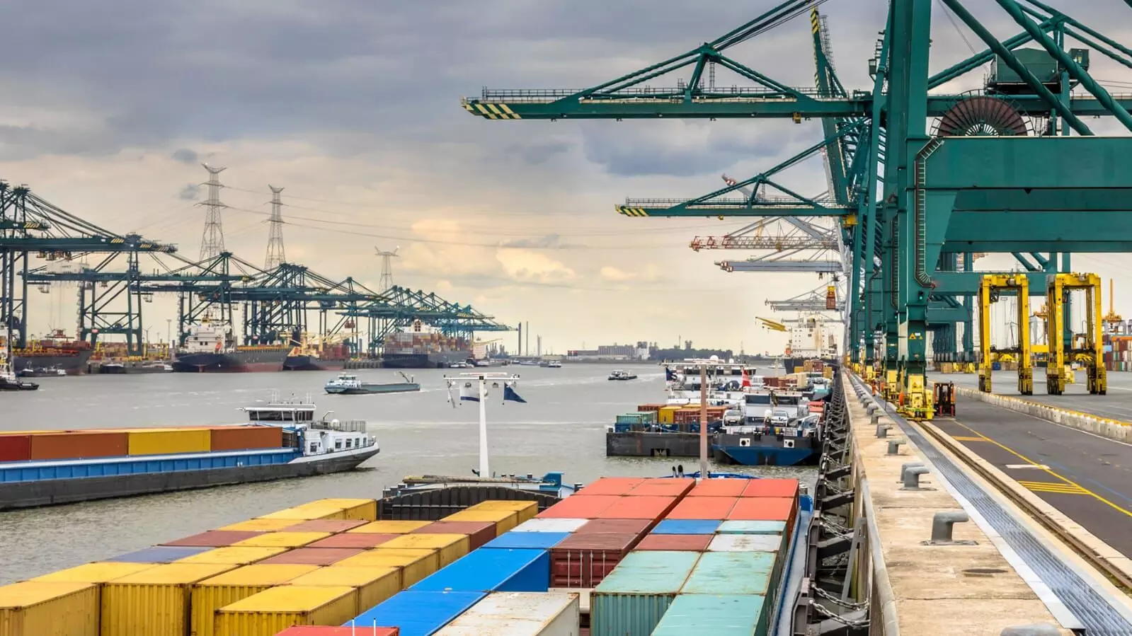 Andhra to develop eight industrial cities along major ports under PPP model Andhra to develop eight industrial cities along major ports under PPP model